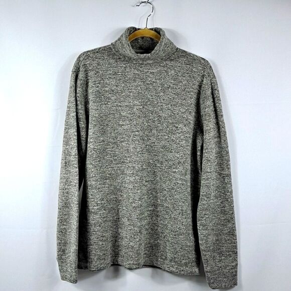 Gap ladies turtleneck top NWOT - Picture 1 of 9